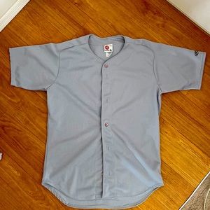Large gray baseball jersey